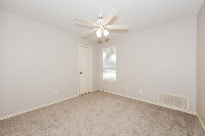 2,045/Mo, 6437 Starnes Rd Watauga, TX 76148 Bedroom View 2