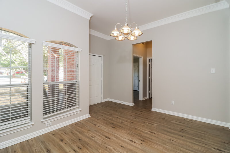 2,465/Mo, 6043 Copperfield Dr Arlington, TX 76001 Dining Room View