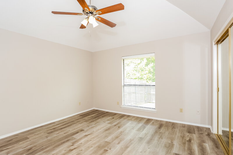 2,020/Mo, 101 Streamside Dr # A1 Desoto, TX 75115 Main Bedroom View