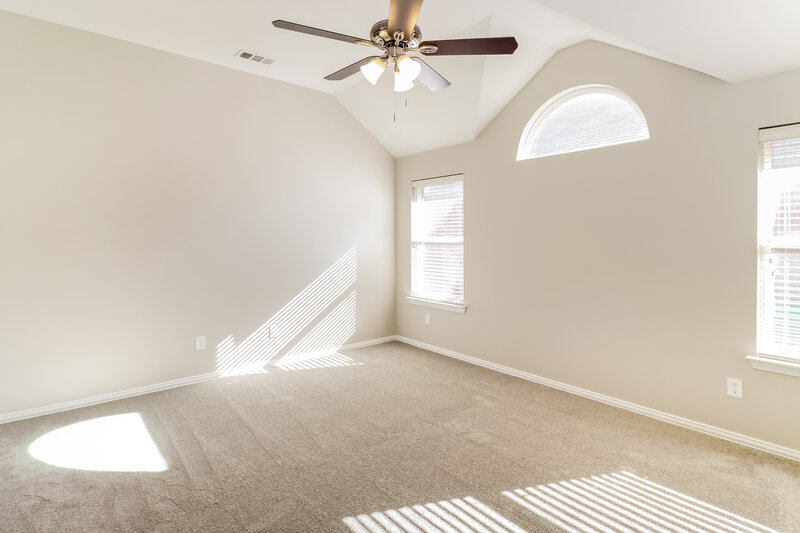 2,425/Mo, 1409 Danielle Creek Dr Little Elm, TX 75068 Main Bedroom View