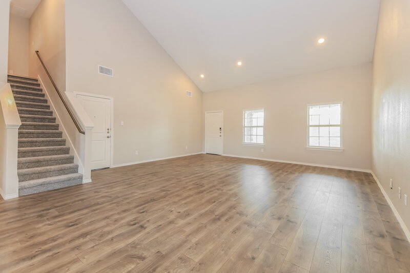2,580/Mo, 2609 Hutchins Dr Seagoville, TX 75159 Living Room View 3