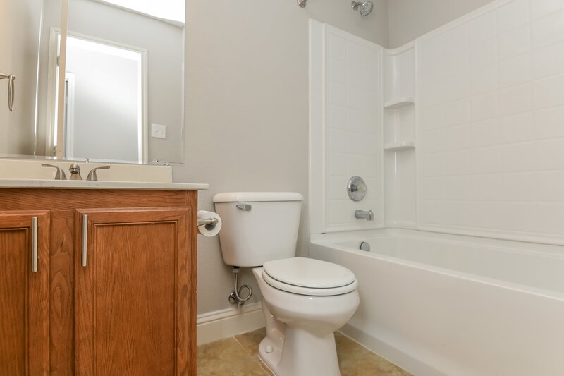 2,270/Mo, 16128 Windsong Ct Fort Worth, TX 76247 Bathroom View