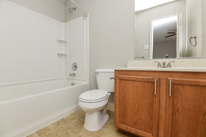 2,270/Mo, 16128 Windsong Ct Fort Worth, TX 76247 Bathroom View 2