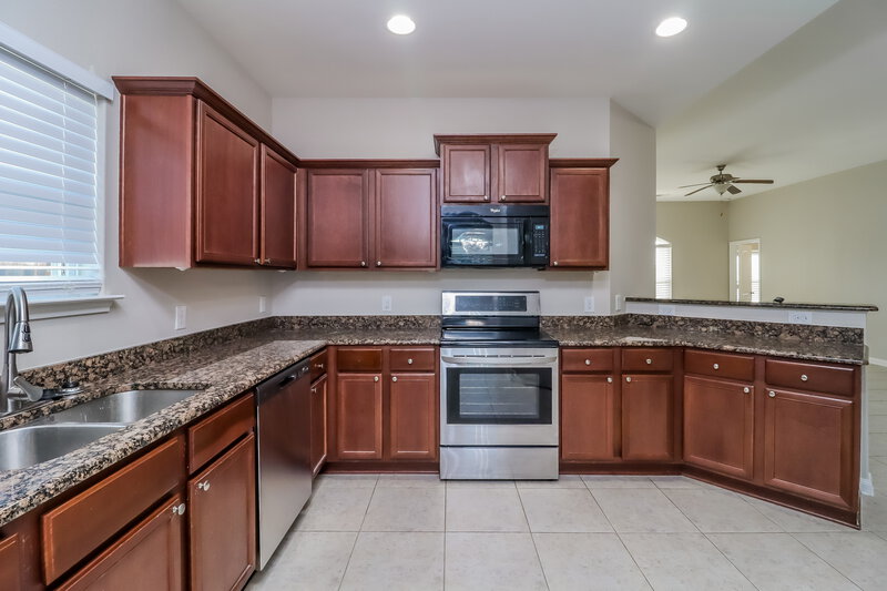 2,060/Mo, 13117 Tower Ln Crowley, TX 76036 Misc View 8