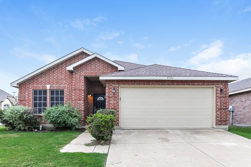 2,440/Mo, 8126 Stowe Springs Ln Arlington, TX 76002 External View