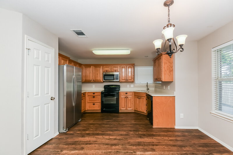 2,235/Mo, 1007 Winepress Rd Burleson, TX 76028 Dining Room View