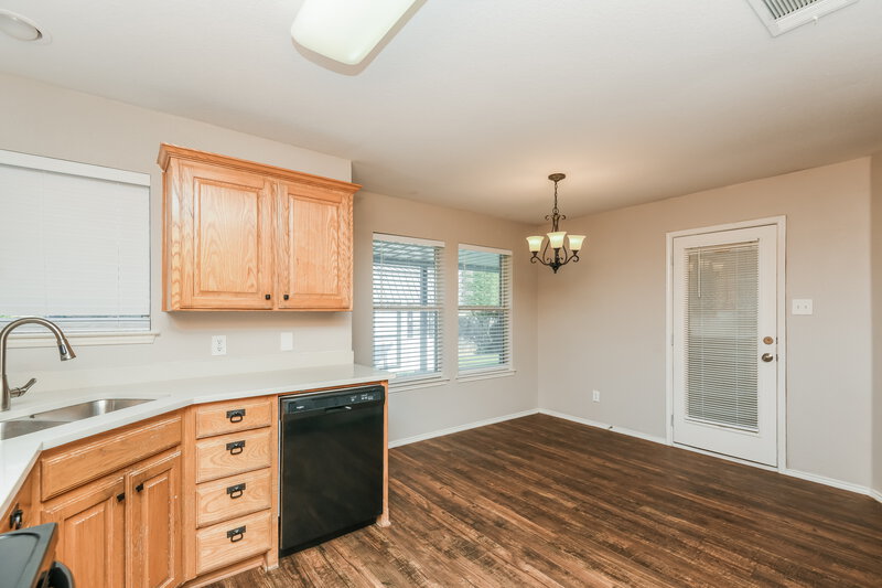 2,235/Mo, 1007 Winepress Rd Burleson, TX 76028 Kitchen View 2