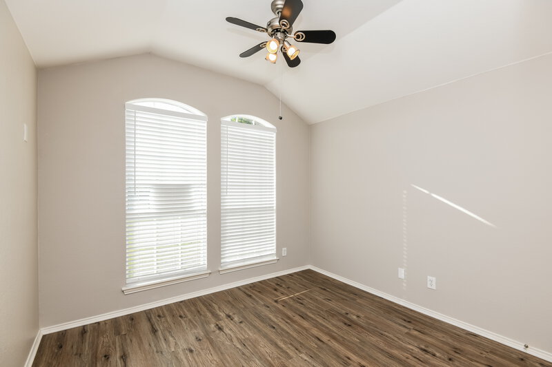 2,235/Mo, 1007 Winepress Rd Burleson, TX 76028 Bedroom View 2