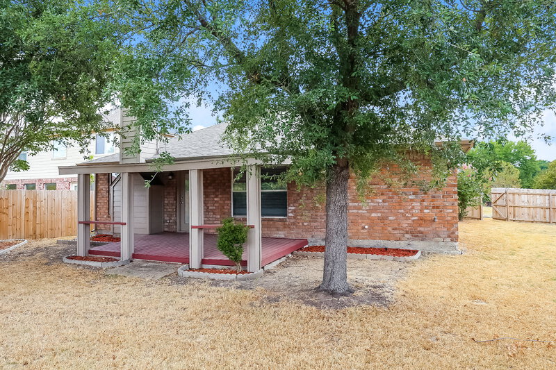 2,175/Mo, 236 Starlight Dr Forney, TX 75126 Rear View 2