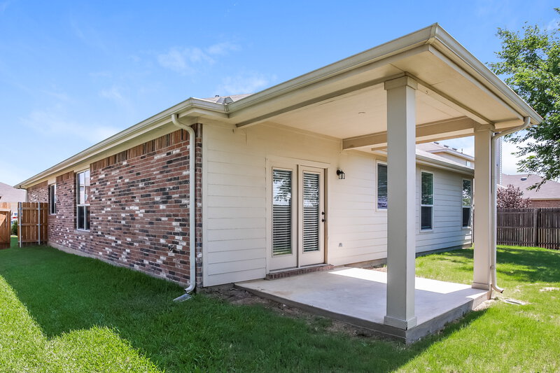 2,090/Mo, 1640 Kawati Way Krum, TX 76249 Rear View