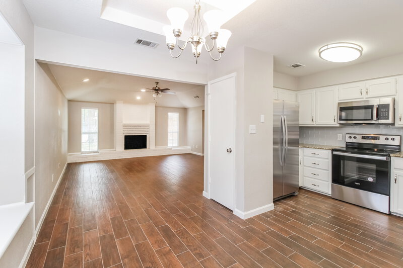 1,845/Mo, 2601 Valley View Dr Corinth, TX 76210 Dining Room View