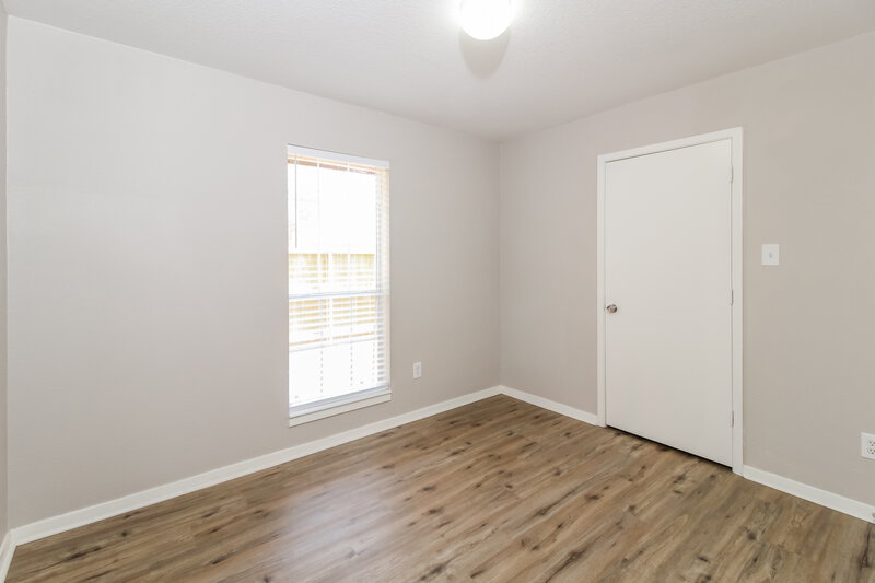 1,845/Mo, 2601 Valley View Dr Corinth, TX 76210 Bedroom View