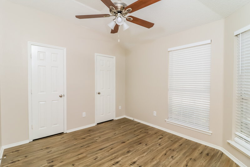 2,225/Mo, 808 Thorton Dr Cedar Hill, TX 75104 Bedroom View