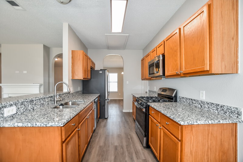 1,895/Mo, 1106 Hampton Dr Forney, TX 75126 Kitchen View
