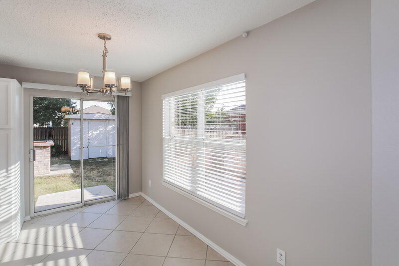 1,920/Mo, 4644 Cool Ridge Ct Fort Worth, TX 76133 Dining Room View