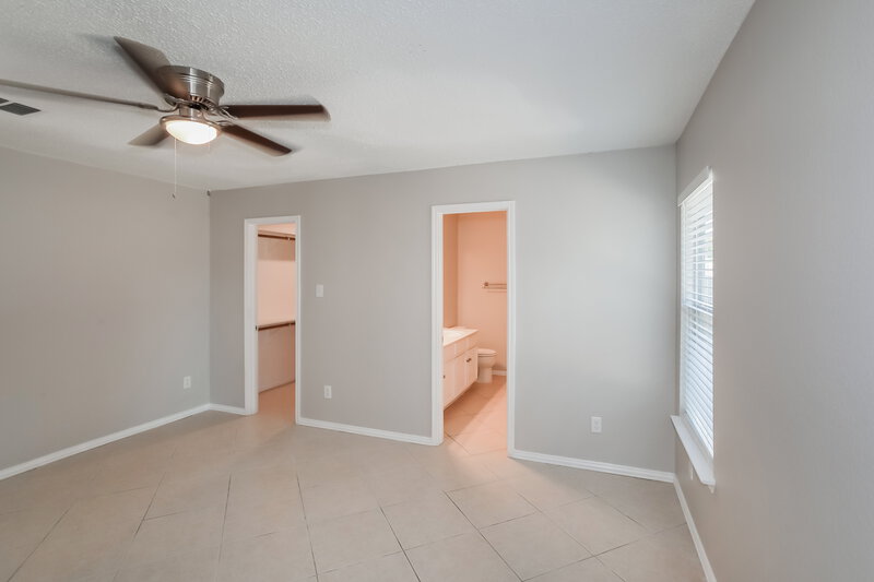 1,920/Mo, 4644 Cool Ridge Ct Fort Worth, TX 76133 Main Bedroom View 2