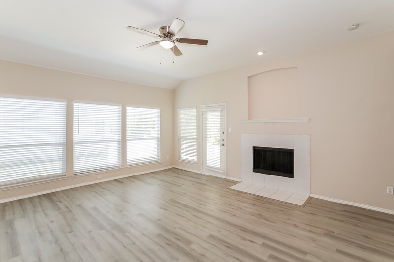 2,145/Mo, 240 Creekview Dr Anna, TX 75409 Misc View 3