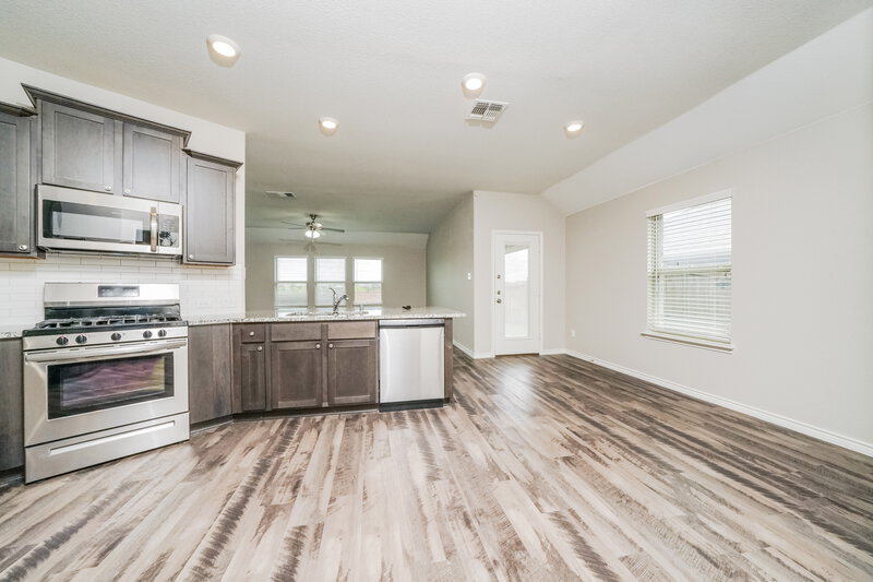 2,465/Mo, 272 Jefferson Ln Fate, TX 75189 Kitchen View 2