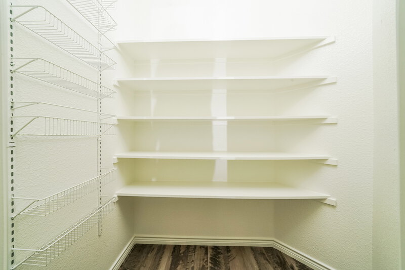 2,465/Mo, 272 Jefferson Ln Fate, TX 75189 Pantry View