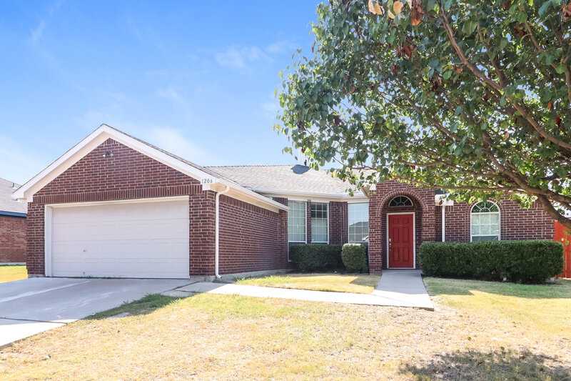 2,585/Mo, 1206 Beacon Hill Dr Midlothian, TX 76065 External View