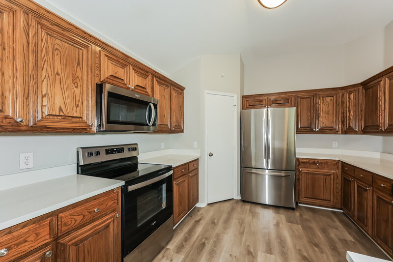 2,305/Mo, 1206 Beacon Hill Dr Midlothian, TX 76065 Kitchen View