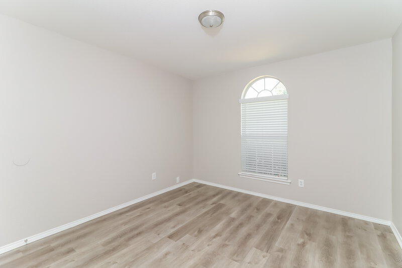 2,585/Mo, 1206 Beacon Hill Dr Midlothian, TX 76065 Bedroom View 2
