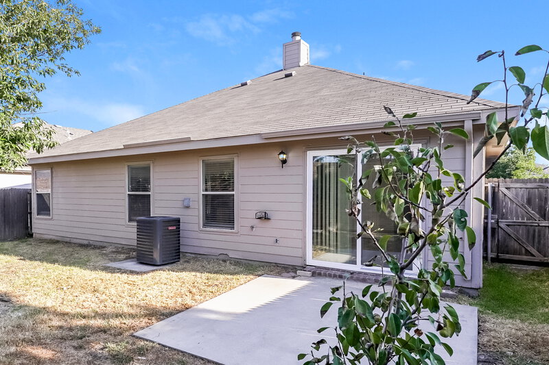 2,625/Mo, 1232 Goldeneye Aubrey, TX 76227 Rear View