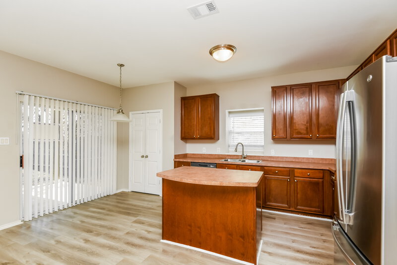 2,035/Mo, 7975 Los Alamitos Ln Fort Worth, TX 76140 Breakfast Nook View