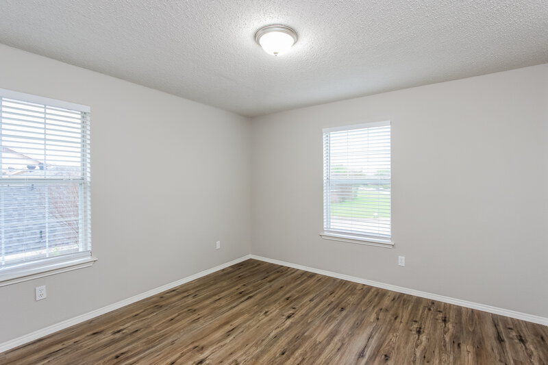 2,535/Mo, 413 Chestnut Ln Desoto, TX 75115 Bedroom View
