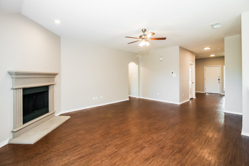 2,055/Mo, 3201 Anysa Ln Denton, TX 76209 Living Room View