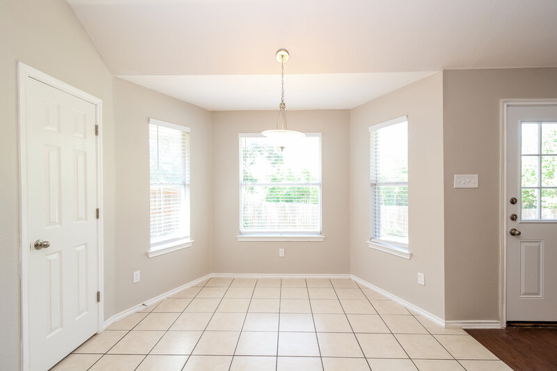 2,055/Mo, 3201 Anysa Ln Denton, TX 76209 Dining Room View