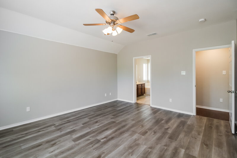2,055/Mo, 3201 Anysa Ln Denton, TX 76209 Main Bedroom View 2