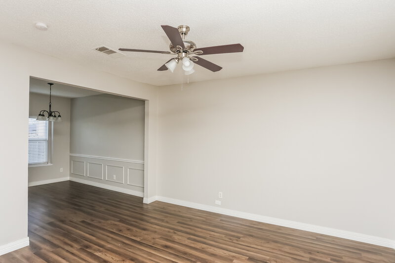 2,580/Mo, 1530 Aberdeen Dr Lancaster, TX 75134 Family Room View