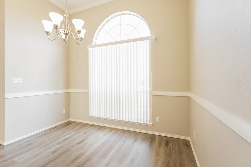 2,340/Mo, 808 Longleaf Dr Desoto, TX 75115 Dining Room View