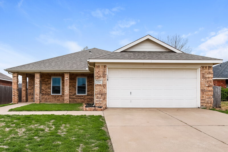 2,390/Mo, 3913 Silver Springs Dr Fort Worth, TX 76123 External View