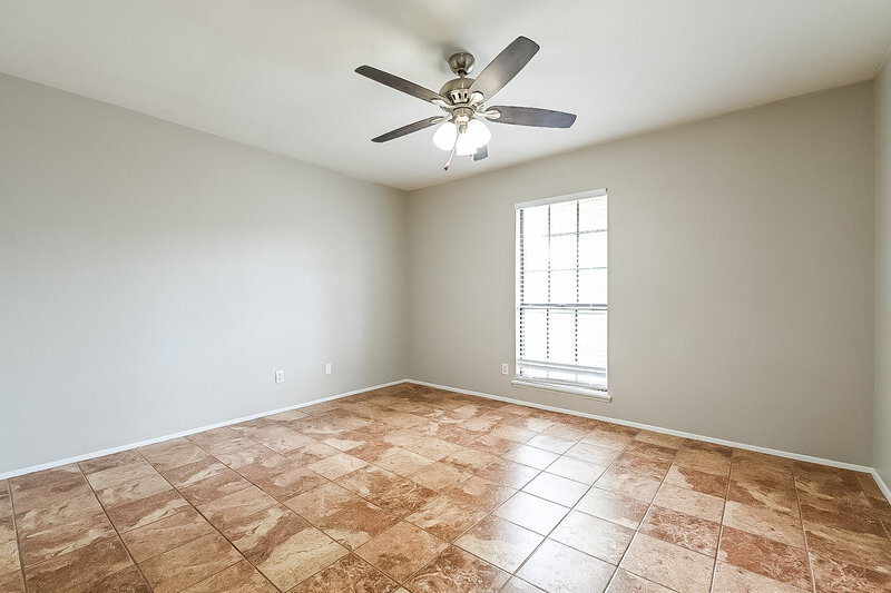 2,165/Mo, 624 Carl C Senter St Forney, TX 75126 Bedroom View