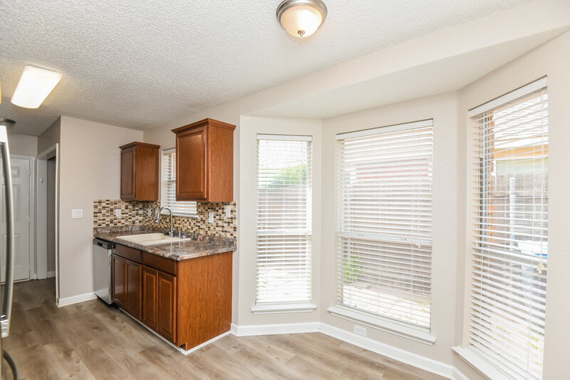 2,265/Mo, 7232 Indiana Ave Fort Worth, TX 76137 Breakfast Nook View