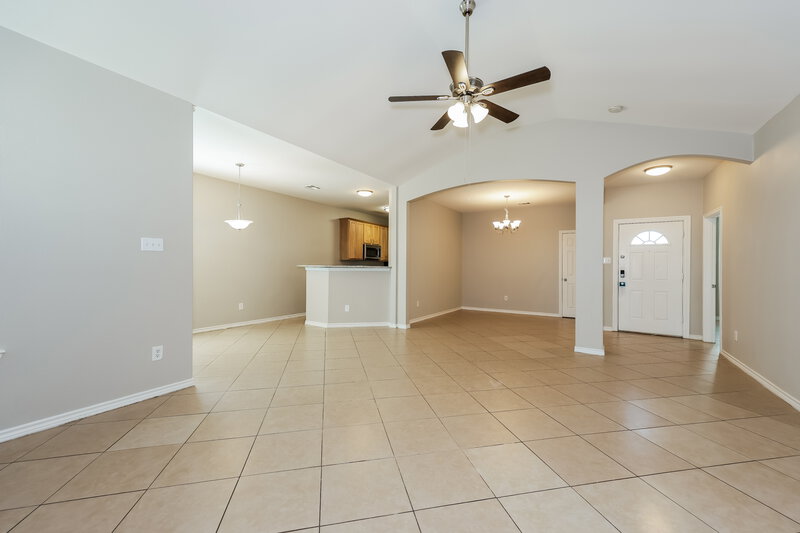2,005/Mo, 2113 Beacon Way Fort Worth, TX 76140 Living Room View 2