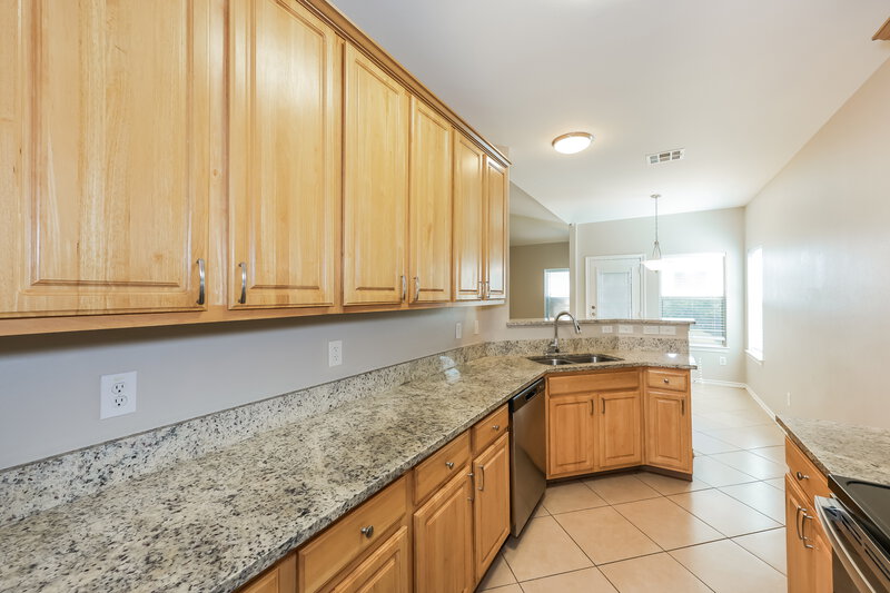 2,005/Mo, 2113 Beacon Way Fort Worth, TX 76140 Kitchen View 2