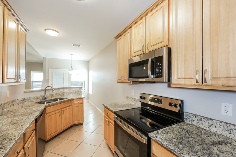 2,005/Mo, 2113 Beacon Way Fort Worth, TX 76140 Kitchen View 3