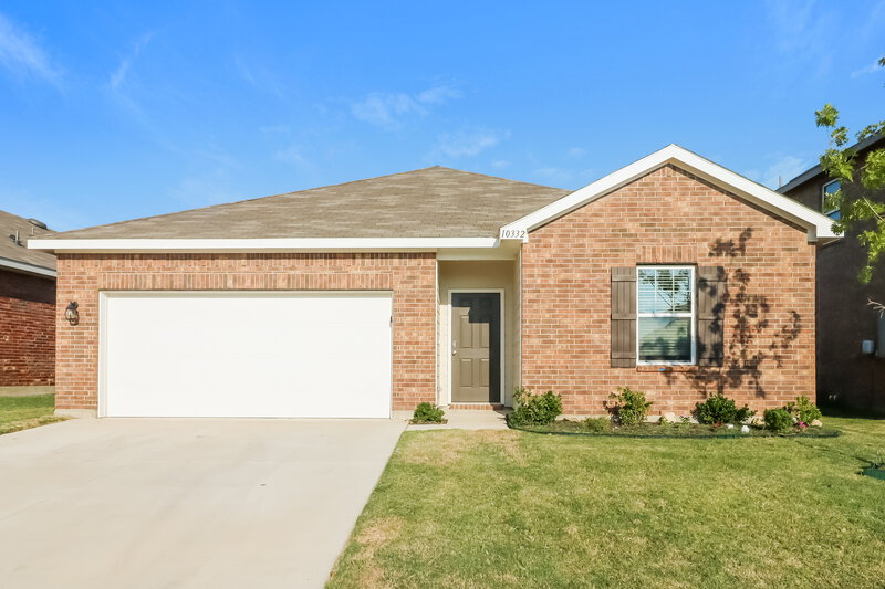 2,085/Mo, 10332 Jameson Ln Crowley, TX 76036 External View