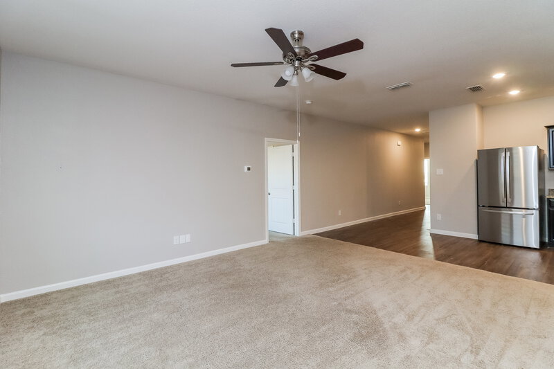 2,085/Mo, 10332 Jameson Ln Crowley, TX 76036 Living Room View 2