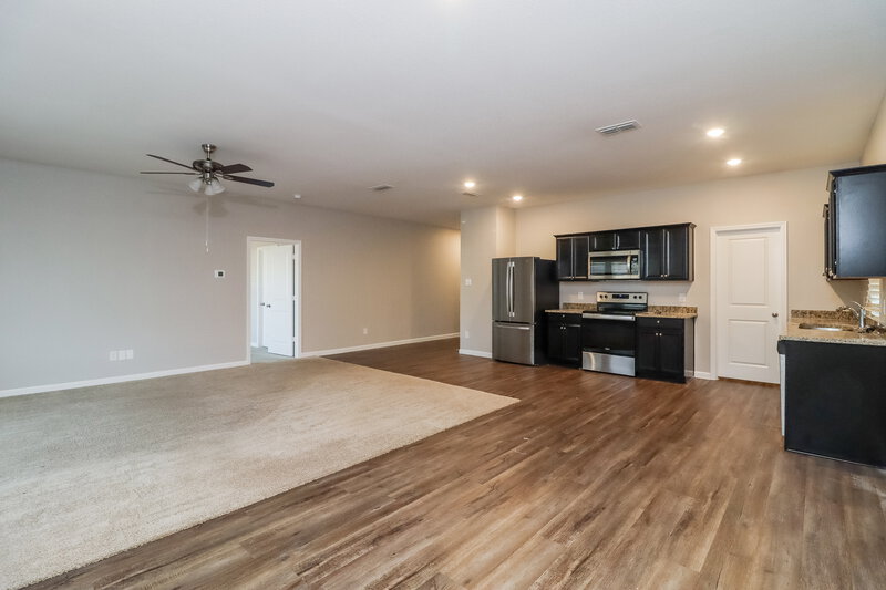 2,085/Mo, 10332 Jameson Ln Crowley, TX 76036 Kitchen View 3