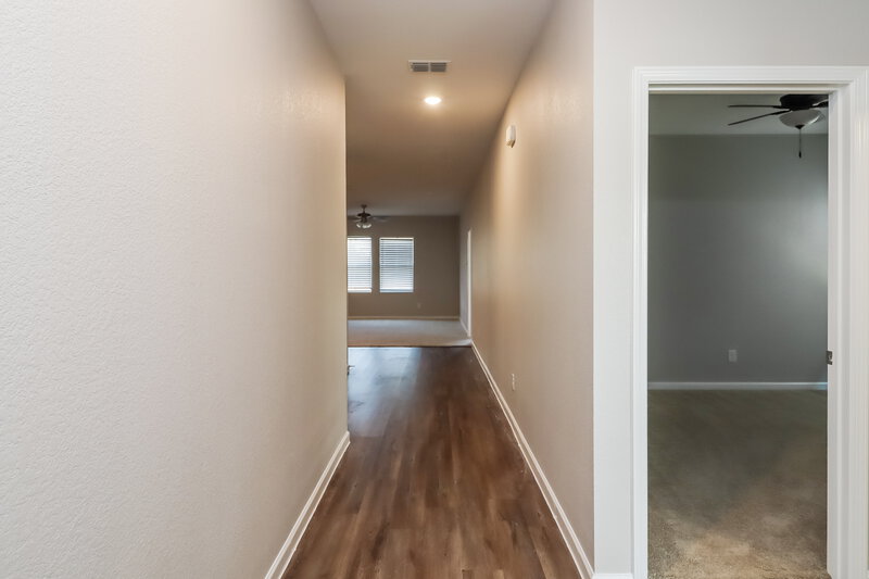 2,085/Mo, 10332 Jameson Ln Crowley, TX 76036 Hallway View