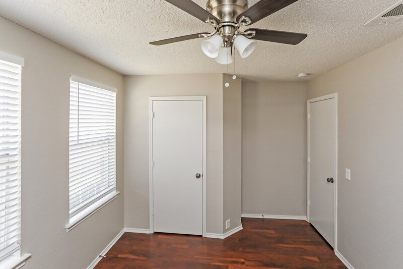 2,920/Mo, 230 Westminster Dr Glenn Heights, TX 75154 Bedroom View