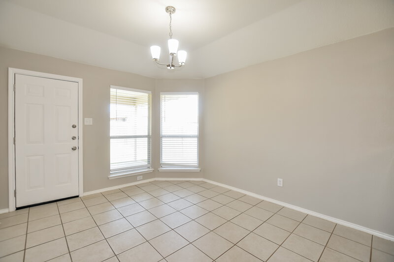 1,815/Mo, 705 Orchid Blvd Royse City, TX 75189 Dining Room View 2