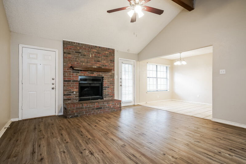1,960/Mo, 217 Tanglewood St Denton, TX 76207 Misc View 2