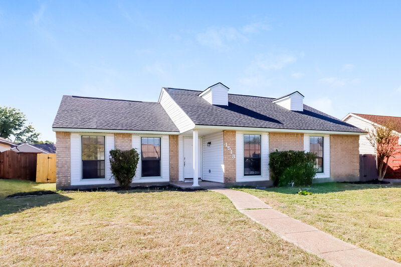 2,020/Mo, 1513 Rahall St Garland, TX 75040 External View