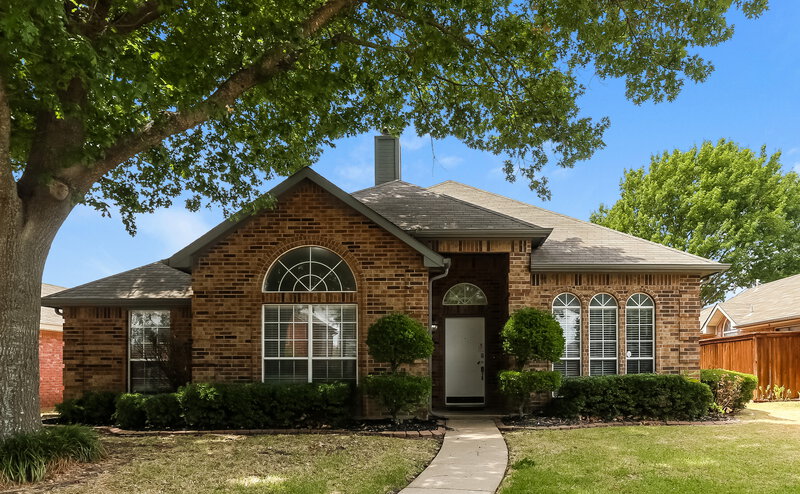 2,370/Mo, 1029 Hampshire Ln Cedar Hill, TX 75104 External View