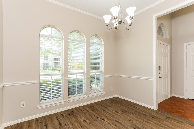 2,370/Mo, 1029 Hampshire Ln Cedar Hill, TX 75104 Dining Room View 2